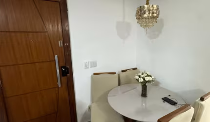 Apto 2/4  Sendo um suíte em Lauro de Freitas