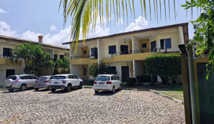 Casa em Vilage Dúplex 4/4 Miragem em Lauro de Freitas