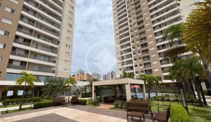 apartamento com 3 quartos sendo 1 suíte e 1 banheiro social, sala e cozinha, completo de planejados, sol da manha, andar alto com duas vagas de garagem coberta.. Apartamento lindo em uma localidade ma