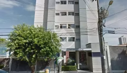 Alugo apartamento de 70m² com 2 quartos no Edifício Petrópolis - R$ 2.500,00 incluso condomínio codigo: 122002