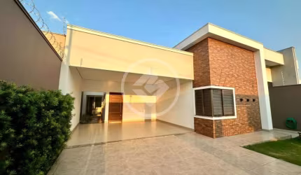 Casa Alto Padrão de porteira fechada, no Jardim Belo Horizonte com 184 m² de construção e 360 m²de terreno, na laje, porcelanato e esquadrias em alumínio na cor bronze. codigo: 98710