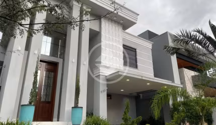 Belíssima casa no Condomínio Portal da Mata, com estilo neoclássico, fachada imponente e sofisticada ✅280 m2 de construção codigo: 78340