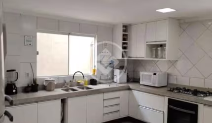 Venda Sobrado no bairro Poção com 5 Quartos codigo: 122374