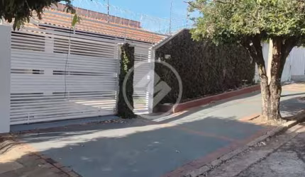 Vende-se Casa Quilombo, 360m2, 2Q+2S com Ar-condicionado, R$: 695.000,00 codigo: 124355