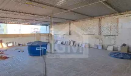 TERRENO COM CASAS/CASA DE VILA