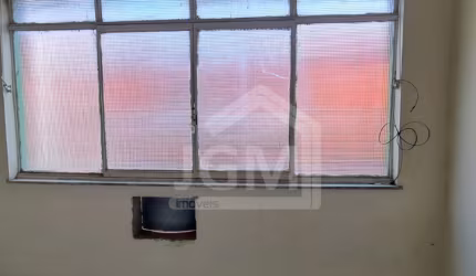 SALA COMERCIAL