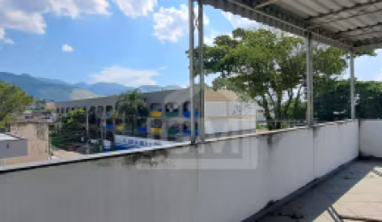 Casa com 2 quartos para alugar na Rua Ricardo, 462, Santo Elias, Mesquita, 120 m2 por R$ 1.600