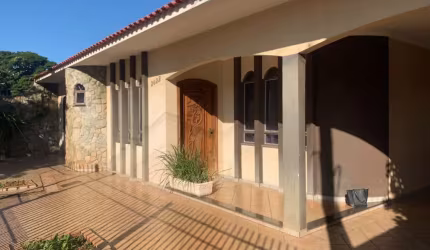 Casa Jardim Verônica - Permuta por Duas casas