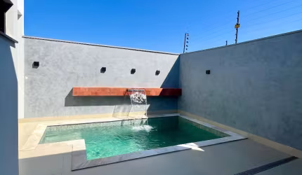 Casa Nova- 3 qtos (2 suítes) Piscina, Ótimo, acabamento