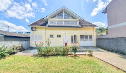 Casa à venda em Estância Velha, Floresta, com 3 quartos, com 184.77 m²