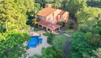 Casa à venda em Estância Velha, Lira, com 5 quartos, com 600 m²