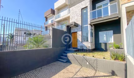 Casa à venda em Campo Bom, Centro, com 2 quartos, com 99.83 m²