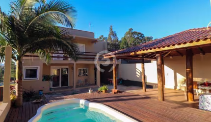 Venda | Casa com 200,00 m², 4 dormitório(s), 4 vaga(s). Encosta do Sol, Estância Velha