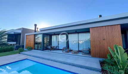 Casa à venda em Estância Velha, Encosta do Sol, com 4 suítes, com 330 m², Horizon Clube Residencial