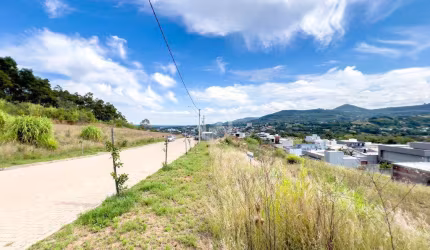 Terreno à venda em Dois Irmãos, Centro, com 306 m²