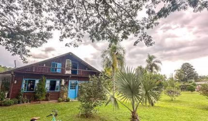 Chácara à venda em Rolante, Centro, com 3 quartos, com 5100 m²
