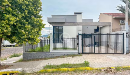 Casa à venda em Estância Velha, Lago Azul, com 2 quartos, com 75 m²