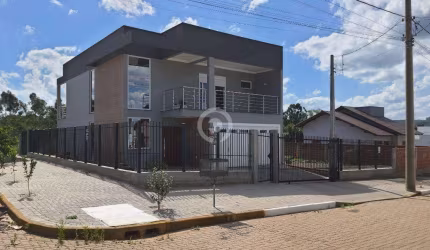 Casa à venda em Estância Velha, Campo Grande, com 3 quartos, com 227 m²