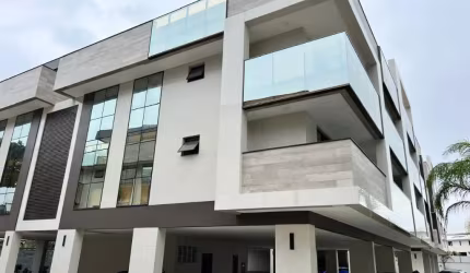 excelente 4qts a poucos passos da Praia