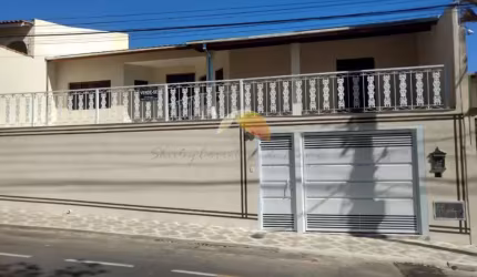 VENDO EXCELENTE CASA NO BAIRRO CRUZEIRO - CA1408