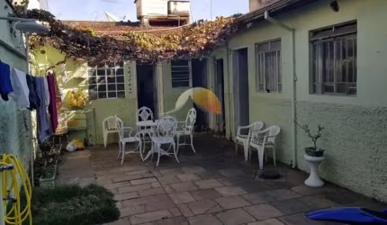 VENDE-SE CASA NO CENTRO DE ITAJUBÁ - CA00031
