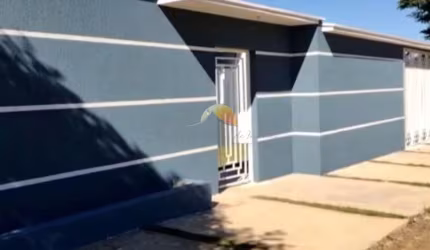 VENDE-SE EXCELENTE CASA NO CONDOMÍNIO VISTA VERDE - CA1422