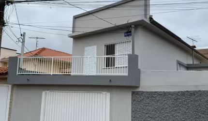Casa localizada no Bairro  Olímpico em SCS