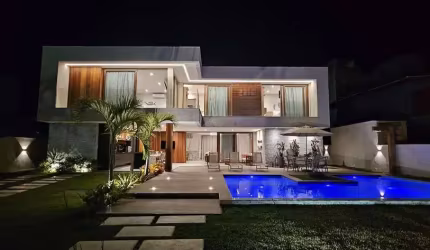 Guarajuba - Casa Alto Padrão em Guarajuba (Monte Gordo), Camaçari/BA
