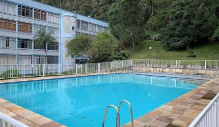 Apartamento com 2 dormitórios, 66 m² - venda por R$ 430.000,00 ou aluguel por R$ 3.200,00/mês - Soberbo - Teresópolis/RJ