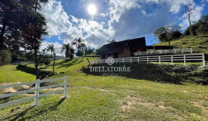 Chácara com 4 dormitórios à venda, 21000 m² por R$ 630.000,00 - Laranjeiras de Caldas - Caldas/MG