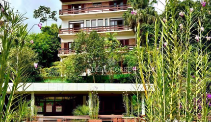 Casa com 8 dormitórios à venda, 554 m² por R$ 1.800.000,00 - Carlos Guinle - Teresópolis/RJ
