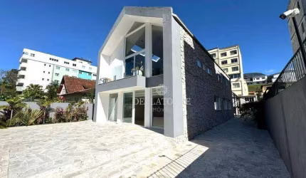 Casa com 6 dormitórios à venda, 321 m² por R$ 4.800.000,00 - Alto - Teresópolis/RJ