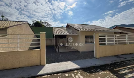Casa com 2 dormitórios à venda, 84 m² por R$ 419.000,00 - Cotia - Guapimirim/RJ