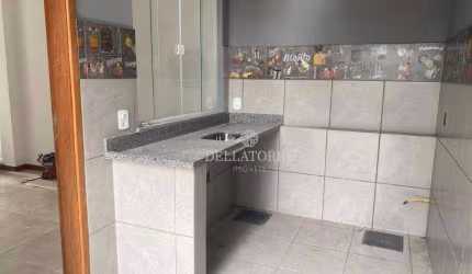 Casa com 2 dormitórios à venda, 54 m² por R$ 290.000,00 - Cascata do Imbuí - Teresópolis/RJ