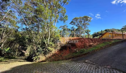 TERRENO COMARY 890 MTS