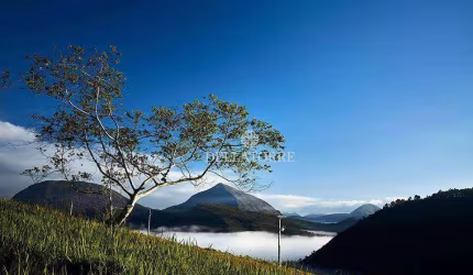 Terreno à venda, 626 m² por R$ 420.000,00 - Sebastiana - Teresópolis/RJ