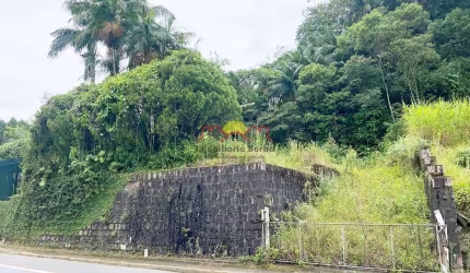 Amplo Terreno Próximo a Rodoviária