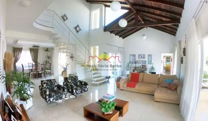 Cobertura Duplex Mobiliada com 05 Suítes e Piscina