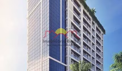 Apartamento de Alto Padrão com 02 Suítes e Piscina