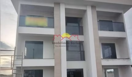 Apartamento Giardino com Suíte e Churrasqueira