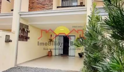 Sobrado Geminado Mobiliado e Decorado