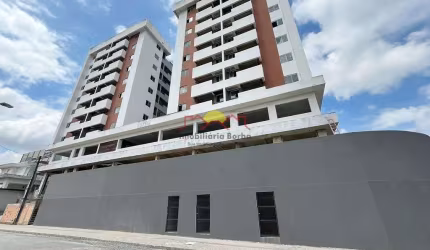 Apartamento Novo com 02 Quartos e Elevador