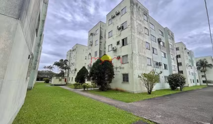 Apartamento Semi Mobiliado com 03 Quartos