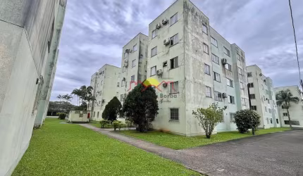 Apartamento com 03 Quartos em Ótima Localização