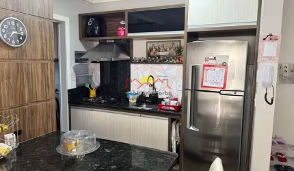 Apartamento Semi Mobiliado com 03 Quartos