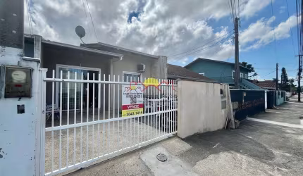 Casa Geminada com 02 Vagas de Garagem