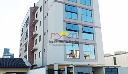 Apartamento com Elevador Próx. a Zona Industrial