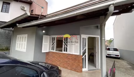 CASA C/02 QUARTOS NO FLORESTA