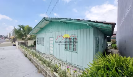 Terreno com 459 m² no Floresta
