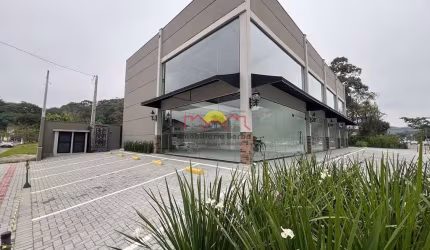 SALA COMERCIAL PARA LOCAÇÃO COM 153,32 M²